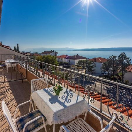 Apartman Ellen 3 Crikvenica Exterior foto