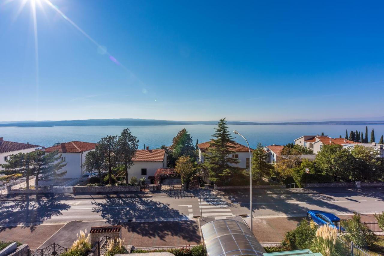 Apartman Ellen 3 Crikvenica Exterior foto